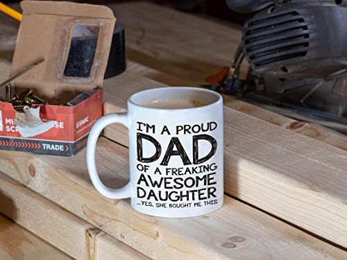Generic Funny Coffee Mug Best and Cool Proud Dad Of A Awesome Daughter Gifts for Dad from Daughter son for Father's Day Birthday Christmas New Year Present Idea for Men, Him Funny Novelty Tea Cup