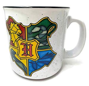silver buffalo harry potter hogwarts crest camper ceramic mug, 20 ounces