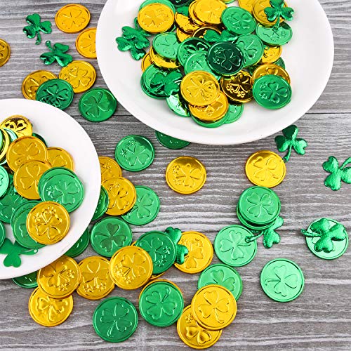 FEPITO 200PCS St.Patrick's Day Shamrock Coins Table Confetti Decorations, St.Patrick Shamrocks Green & Gold Lucky Clover Shamrock Plastic Coins for St.Patricks Day Decoration Party Favors