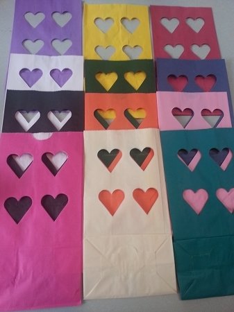 Luminary Bags - HEART CUT-OUT - Pack of 10 (DARK GREEN )