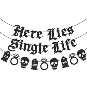 here lies single life banner garland for halloween bachelorette party gothic bachelorette party decorations