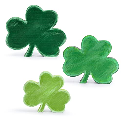 Whaline 3Pcs St. Patrick's Day Wooden Signs Rustic Green Shamrock Table Ornaments Lucky Clover Table Centerpieces Irish Holiday Decorative Table Centerpieces for Home Fireplace Tiered Tray Decor