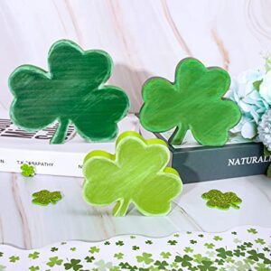 Whaline 3Pcs St. Patrick's Day Wooden Signs Rustic Green Shamrock Table Ornaments Lucky Clover Table Centerpieces Irish Holiday Decorative Table Centerpieces for Home Fireplace Tiered Tray Decor