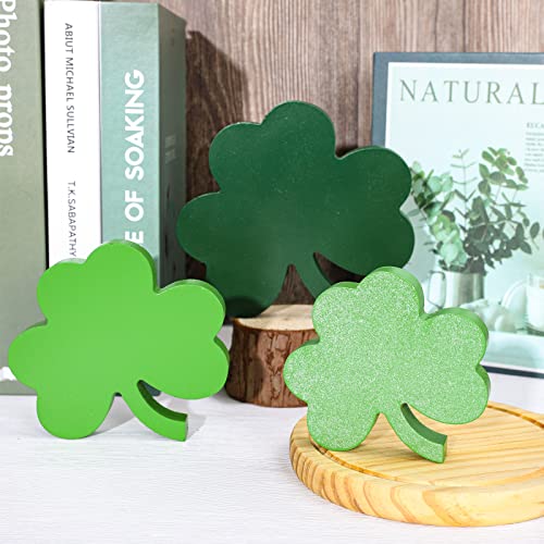 Whaline 3Pcs St. Patrick's Day Wooden Signs Glitter Green Shamrock Table Ornaments Lucky Clover Table Centerpieces Irish Holiday Decorative Table Centerpieces for Home Fireplace Tiered Tray Decor