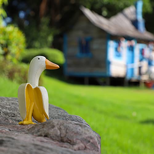 Lhocm Garden Decor Statues Figurines Ornaments, Creative Resin Banana Duck Garden Gnomes, Personalized Duck Statues for Home, Patio, Lawn, Yard, Office, Outdoor Decorations, Housewarming Garden Gifts