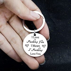 isiyu Couples I Love You Gifts for Her Him Boyfriend Anniversary Keychain from Girlfriend Birthday Gifts