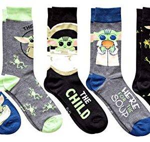 STAR WARS Baby Yoda Here for the Soup Men's Crew Socks 5 Pair Pack Size 6-12