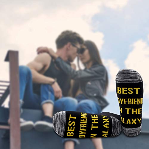 JXGZSO 2 Pairs Boyfriend Gift Best Boyfriend Socks Funny Boyfriend Christmas Gift Best Boyfriend In The Galaxy Socks (Best Boyfriend In The Galaxy)