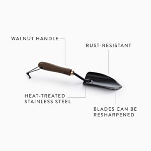 Barebones, Walnut Spade, Ergonomic Stainless Steel Blade