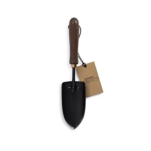 Barebones, Walnut Spade, Ergonomic Stainless Steel Blade