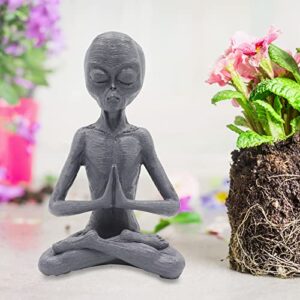 dnoifne garden statue meditating alien sculptures, meditating alien resin ornament, ufo indoor outdoor garden decor, meditating alien figurines