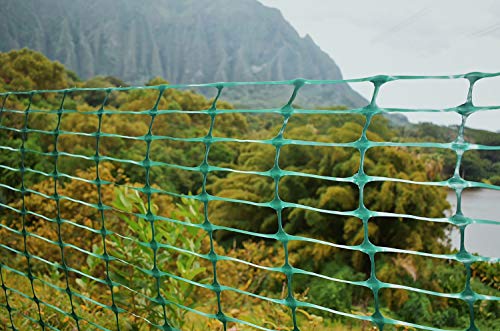 Safety Fence + 25 Steel Plant Stakes, Extra Strength Mesh Snow Fencing, Temporary Green Plastic Garden Netting 4x100 Feet Fence & 25, 4 Foot Stakes, Above Ground Barrier for Construction Dogs Plants