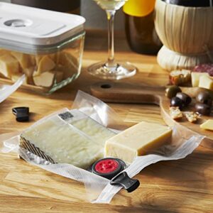 ZWILLING Fresh & Save 3-pc Vacuum Wine Sealer, Gift Set