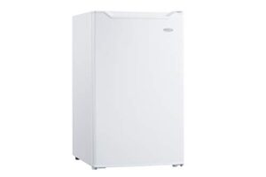 danby dcr044b1wm-6 4.4 cu.ft. compact refrigerator with chiller-mini fridge for bar, dorm, basement, den, kitchen, living room, white