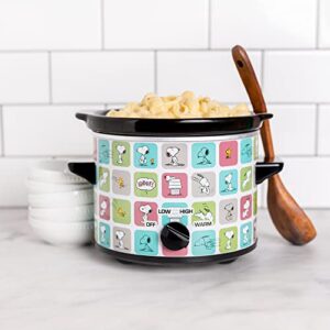 Uncanny Brands Peanuts 2 Quart Slow Cooker- Snoopy & Woodstock Appliance