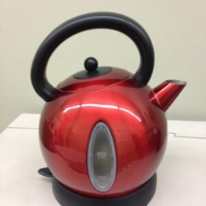 Black & Decker CK1500R Cordless Electric Dome Kettle, Red