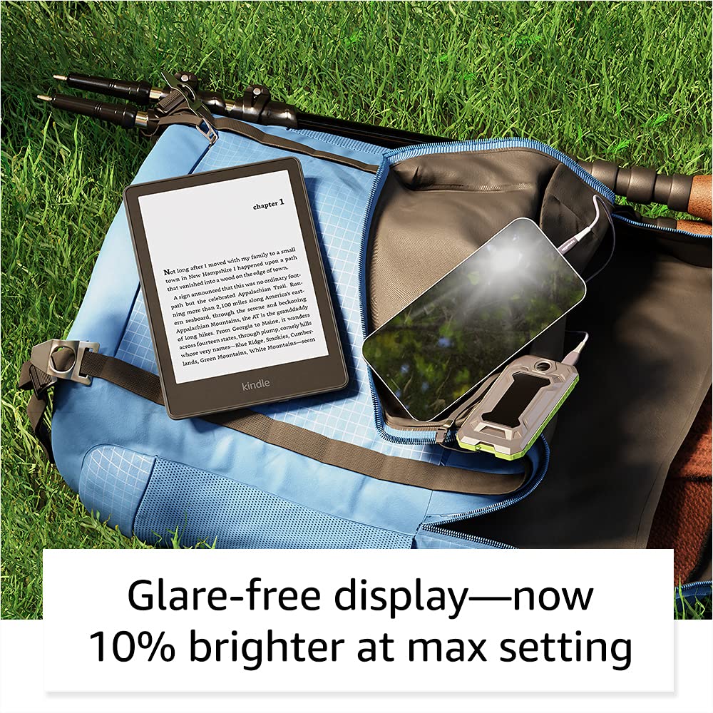 Certified Refurbished Kindle Paperwhite (8 GB) – Now with a 6.8" display and adjustable warm light – Ad-Supported