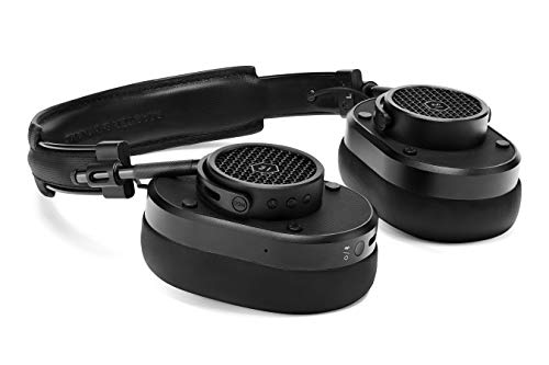 MASTER & DYNAMIC MH40 Wireless Over-Ear Headphones - Noise Isolating with Mic - Professional Studio Headphones with Bluetooth Capability, Black