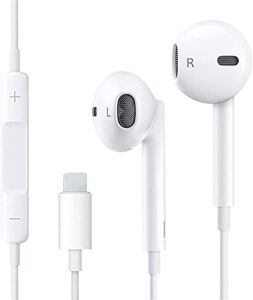 headphones earbuds wired earphones with built-in microphone and volume control, compatible with iphone 12/11 pro max/xs max/xr/x/7/8 plus