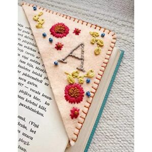 cute felt triangle bookmark for women,hand stitched felt corner letter bookmark,personalized hand embroidery corner bookmarks accessories for book lovers (a, fall)