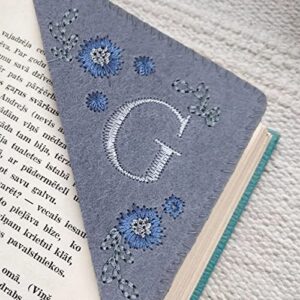 personalized hand embroidered corner bookmark, 26 letters cute flower embroidered corner bookmark embroidery book marker clip for book lovers bookmarks for reading lovers meaningful gift
