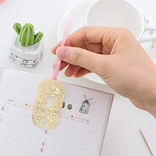 Cherry Blossom Shape Mini Hollow Metal Bookmark Stylish and Popular