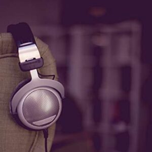 beyerdynamic DT 880 Premium Edition 32 Ohm Over-Ear-Stereo Headphones. Semi-open design, wired, high-end, for tablet and smartphone (Renewed)