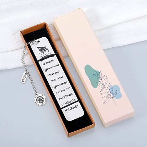 Class of 2023 Graduation Gifts for Her Him Inspirational Bookmark Gifts for Women Men Senior Grad Gift 2023 High School College Nurse Student Graduation Personalized Bookmark for Boy Girl Son Daughter