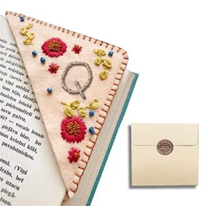personalized hand embroidered letter corner bookmark, lovely flower page marker, book decoration, unique cute flower letter embroidery bookmarks accessories for book lovers(size:q,color:hasutumn)