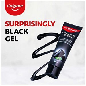 Colgate Charcoal Clean Toothpaste, Bamboo Charcoal and Mint - 120 g