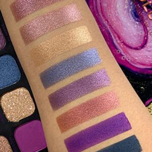 Makeup Revolution Maxi Reloaded Palette, Eyeshadow Palette, 45 Highly Pigmented Neutral Shades, Large It Up, 1.35g