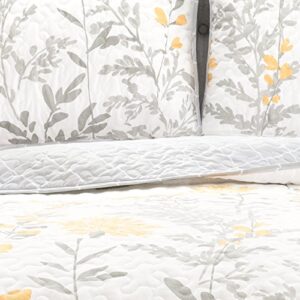 Lush Decor Yellow Aprile Reversible Quilt 3 Piece Floral Leaf Design Bedding Set, Full/Queen, Yellow & Gray