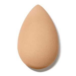 BEAUTYBLENDER Nude Makeup Sponge for a Flawless Natural Look, Perfect with Foundations, Powders & Creams