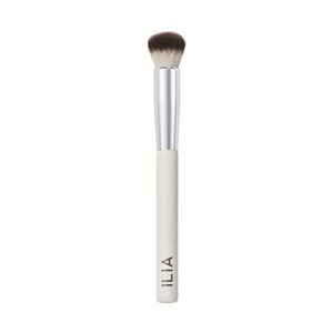 ilia – complexion brush | non-toxic, vegan, cruelty-free, clean makeup