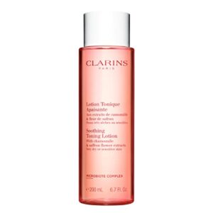 clarins soothing toning lotion | soft, soothed and comforted skin after 14 days* | cleanses, tones, hydrates, soothes and balances skin’s microbiota |camomile extract |very dry or sensitive skin types