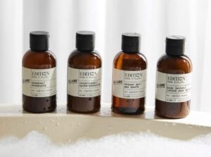edition le labo bath and body set – signature black tea scent – includes shampoo, conditioner, shower gel and body lotion in reusable canvas pouch – 3 oz. bottles