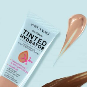 Wet n Wild Bare Focus Tinted Hydrator Matte Finish, Light Medium, Oil-Free, Moisturizing Makeup | Hyaluronic Acid | Sheer To Medium Coverage