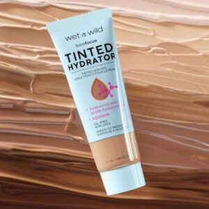 Wet n Wild Bare Focus Tinted Hydrator Matte Finish, Light Medium, Oil-Free, Moisturizing Makeup | Hyaluronic Acid | Sheer To Medium Coverage