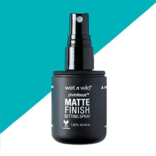 Wet n Wild Photo Focus Matte Finish Setting Spray for Makeup, Long Lasting Vegan, Cruelty Free Makeup Primer and Spray 1.52 Fl Oz