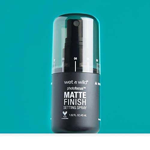 Wet n Wild Photo Focus Matte Finish Setting Spray for Makeup, Long Lasting Vegan, Cruelty Free Makeup Primer and Spray 1.52 Fl Oz