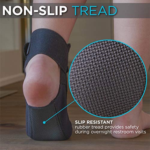 BraceAbility Plantar Fasciitis Night Sock | Soft Stretching Boot Splint for Sleeping, Achilles Tendonitis Foot Support Brace & Heel Pain Relief Compression Sleeve (Medium)