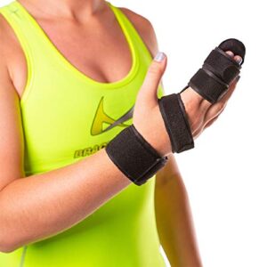 braceability two finger immobilizer – hand and buddy splint cast for broken joints, mallet or trigger finger extension, sprains and contractures to straighten middle, index and pinky knuckles (m)