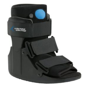 United Ortho Short Air Cam Walker Fracture Boot, Fits Left or Right, Extra Small, Black