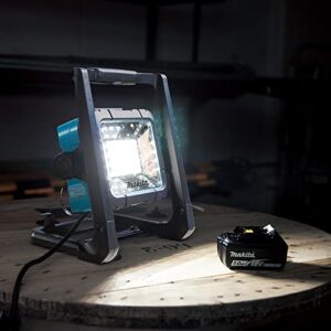 Makita DML805 18V LXT Lithium-Ion Cordless/Corded 20 L.E.D. Flood Light, Only