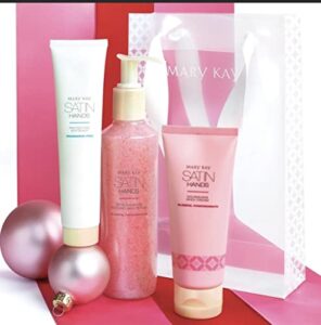 satin hands pomegrante fragrance set