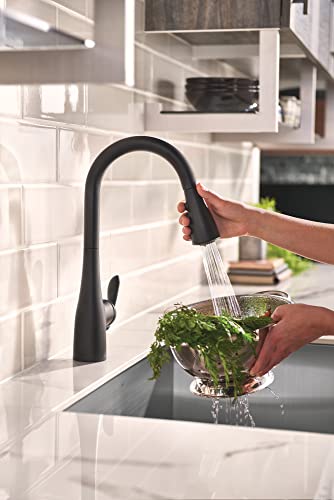 Moen Arbor Matte Black One-Handle Pulldown Kitchen Sink Faucet Featuring Power Boost and Reflex Docking System, Black Kitchen Faucet with Pull Down Sprayer, 7594BL