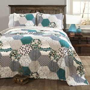 lush decor briley quilt 3 piece reversible print hexagon pattern patchwork neutral bedding set, king, turquoise