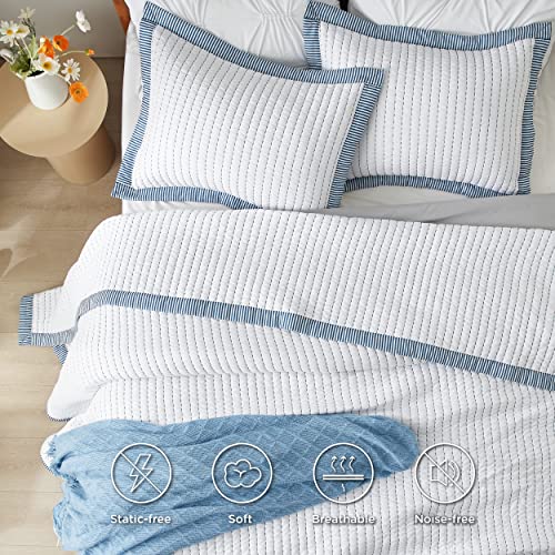 Bedsure White Quilt Queen Size - Lightweight Soft Quilt Bedding Set for All Seasons, Bedspreads & Coverlets, Corduroy Pattern Quilt Set, White and Royal Blue, 3 Pieces with 2 Pillow Shams