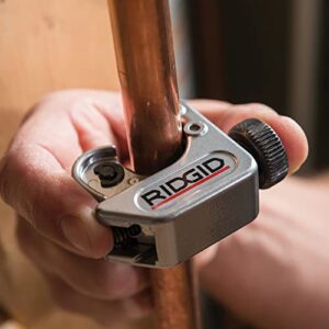 RIDGID 32985 Model 104 Close Quarters Tubing Cutter, 3/16-inch to 15/16-inch Tube Cutter