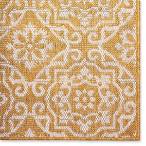 Nicole Miller New York Patio Country Danica Transitional Geometric Indoor/Outdoor Area Rug, Yellow/White, 7'9"x10'2"